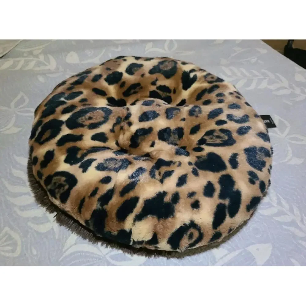 Baylee Nasco Bagel Bed 20